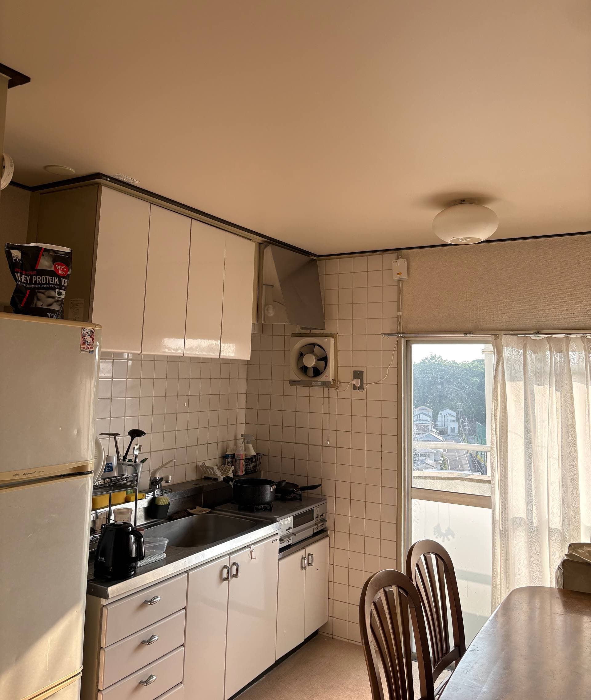 Фото: Кухня та зона зберігання