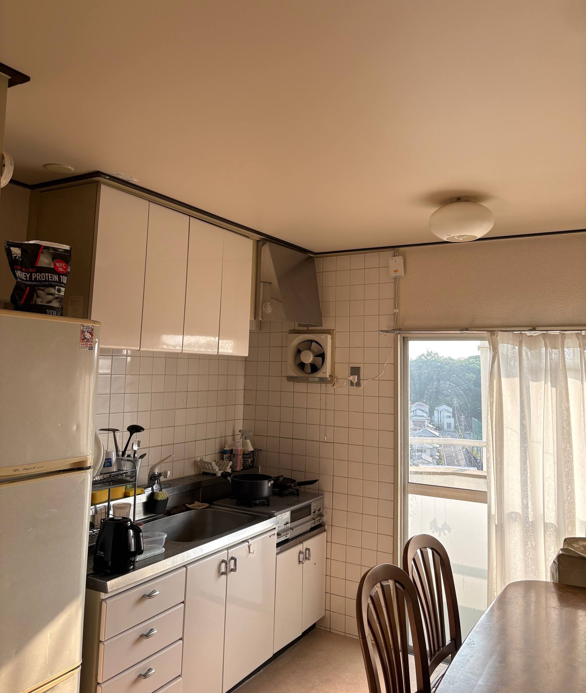 Фото: Кухня та зона зберігання